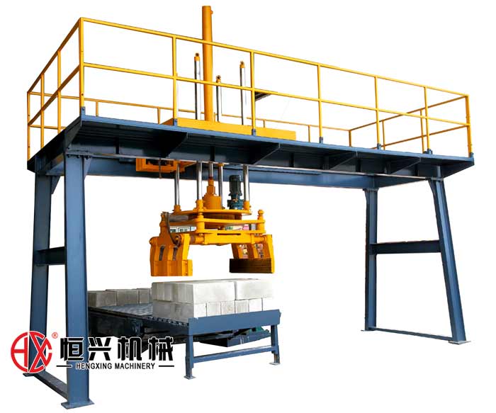 全自動碼垛機(jī) 碼垛機械手 泡(pào)沫混凝土砌塊(kuài)設備